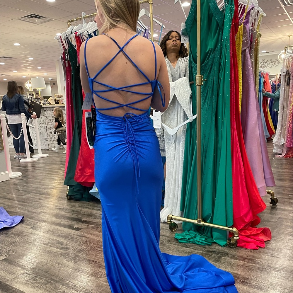 Prom dress for $275